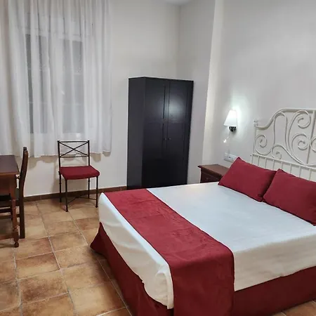 Hotel H28 Camas 3* Camas